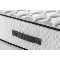 Matelas 140x200 cm - 580 ressorts ensachés - 7 zones de confort - 24