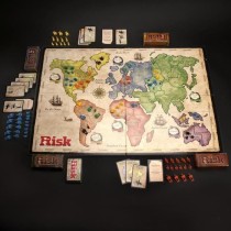 RISK, jeu de société de stratégie pour enfants, des 10 ans, jeu de Plateau, Hasbro Gaming