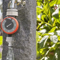 Minuterie d'arrosage GARDENA - Systeme Micro-Drip - Résistant a la m