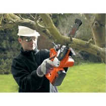 Tronçonneuse sans fil 18V GKC1820L20-QW BLACK+DECKER - 20 cm - Livré