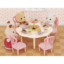 La table du goûter - SYLVANIAN FAMILIES - 5742 - Set de table avec chaises, vaisselle et pâtisseries