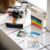 LEGO 21345 Ideas Appareil Photo Polaroid OneStep SX-70, Maquette a Con