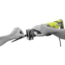 RYOBI - Scie sabre 1 200 W - 3 000 cp/min - 200 mm bois - poignée anti-vibration + coffret, 3 lames & clé hexagonale - RRS1200