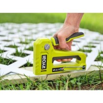 Agrafeuse cloueuse 4 en 1 - RYOBI - Agrafe T50 et T25 jusqu'a 14 mm, a