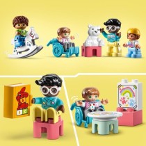 LEGO DUPLO Ma Ville 10992 La Vie a la Garderie, Jouet Éducatif avec 4 Figurines