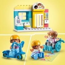 LEGO DUPLO Ma Ville 10992 La Vie a la Garderie, Jouet Éducatif avec 4 Figurines