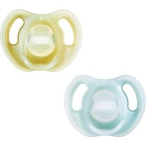 Sucettes - TOMMEE TIPPEE - Ultra-légeres - 6-18 mois - Lot de 2 sucet