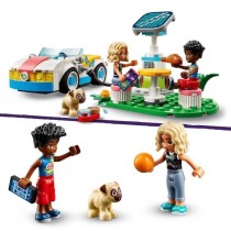 LEGO 42609 Friends La Voiture Électrique et la Borne de Recharge, Jouet de Voiture, avec les Figurines Nova et Zac