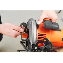 BLACK & DECKER CS1550-QS Circular Saw - 1500 W