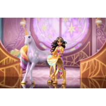 SPIN MASTER UNICORN AND WILDSTAR AND SOPHIA DOLL BOX Unicorn Academy