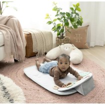 INGENUITY Tapis d'éveil 4 en 1 Petit Ourson, Coussin de support pour